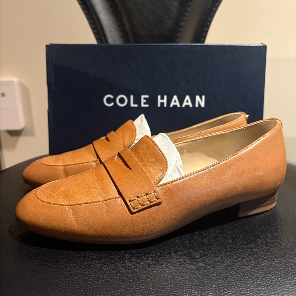 Cole Haan women’s Tan Loafers